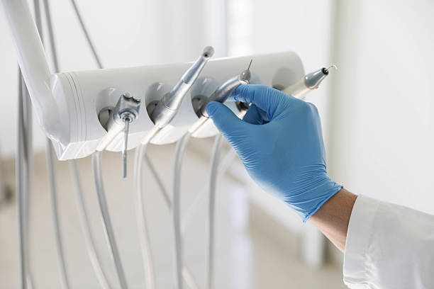 Professional Emergency Dentist technician working in Rosemount, MN